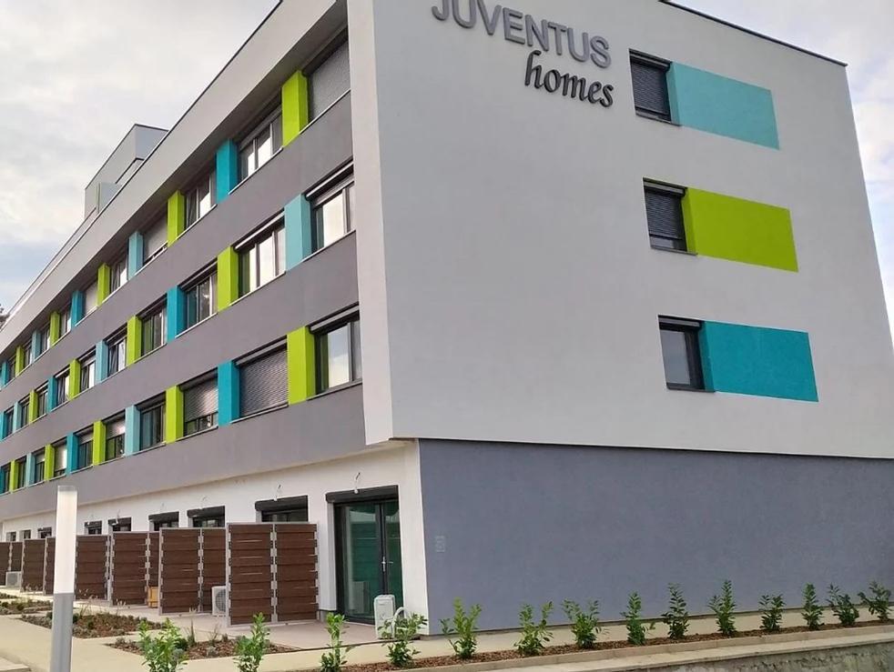 Millenove Apartman Balatonfoeldvar Extérieur photo