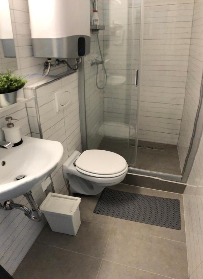 Millenove Apartman Balatonfoeldvar Extérieur photo