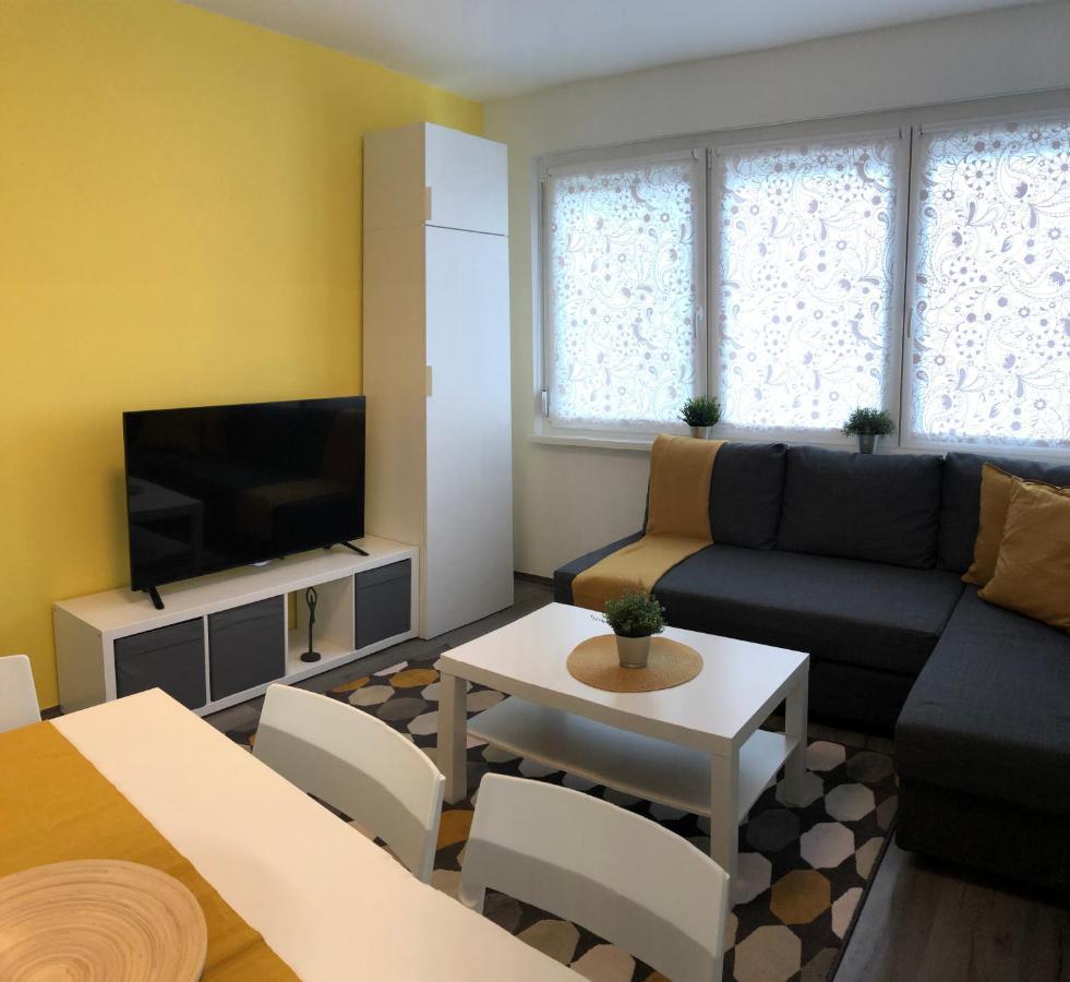Millenove Apartman Balatonfoeldvar Extérieur photo